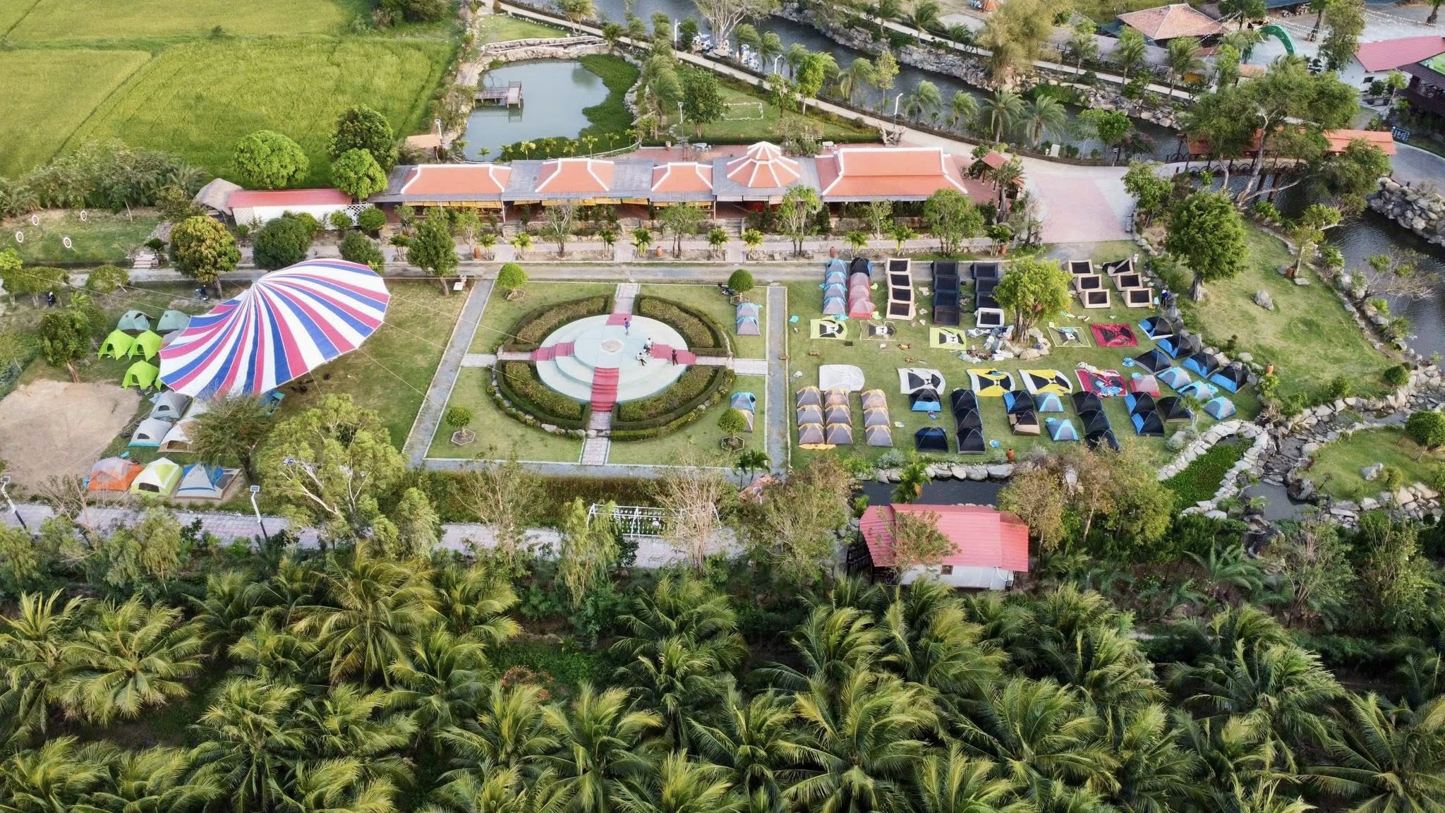 Khu du lịch sinh thái Natural Paradise
