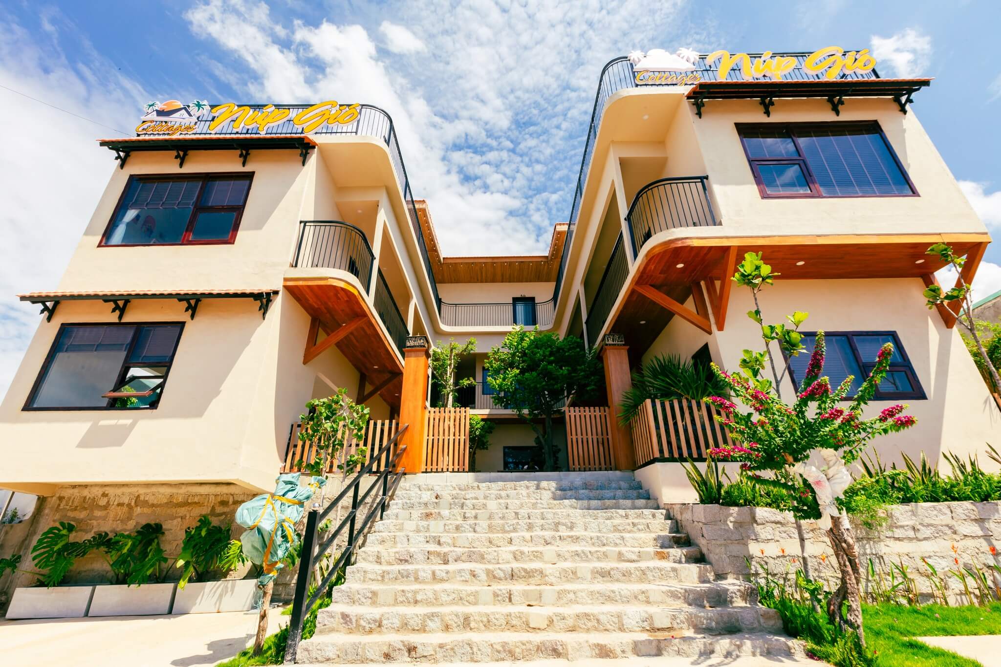 Nơi gió kể chuyện,biển hát tình ca.